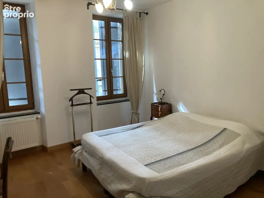 secteur Couiza, maison rénovée avec jardin, 4 chambres, 4 salles d'eau, sejour/salon 80m2, autres pièces et dé - photo 25