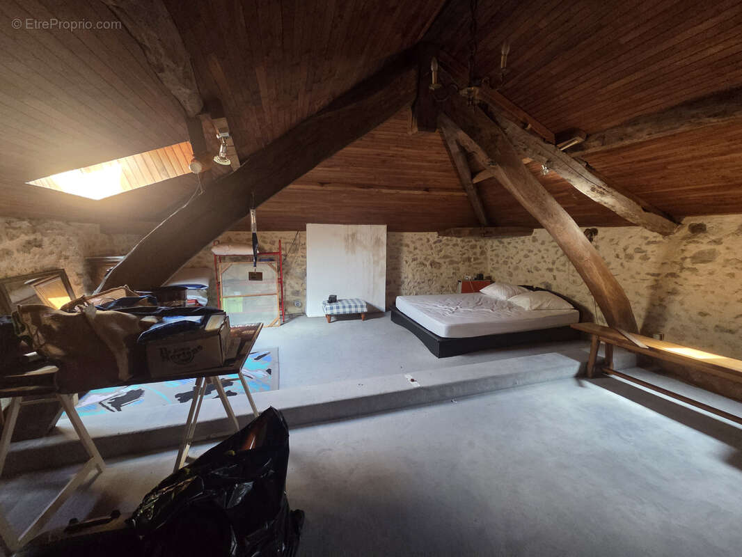 Maison de campagne en pierre du XVII? siècle avec piscine   À 5 minutes de Villeneuve-sur-Lot - photo 9