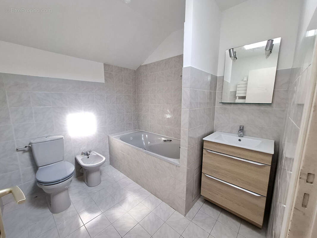 Appartement à NOISY-LE-SEC