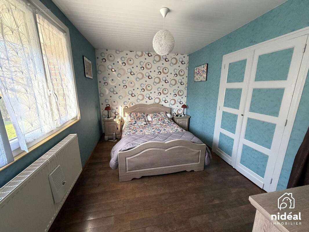 Maison à AULNOYE-AYMERIES