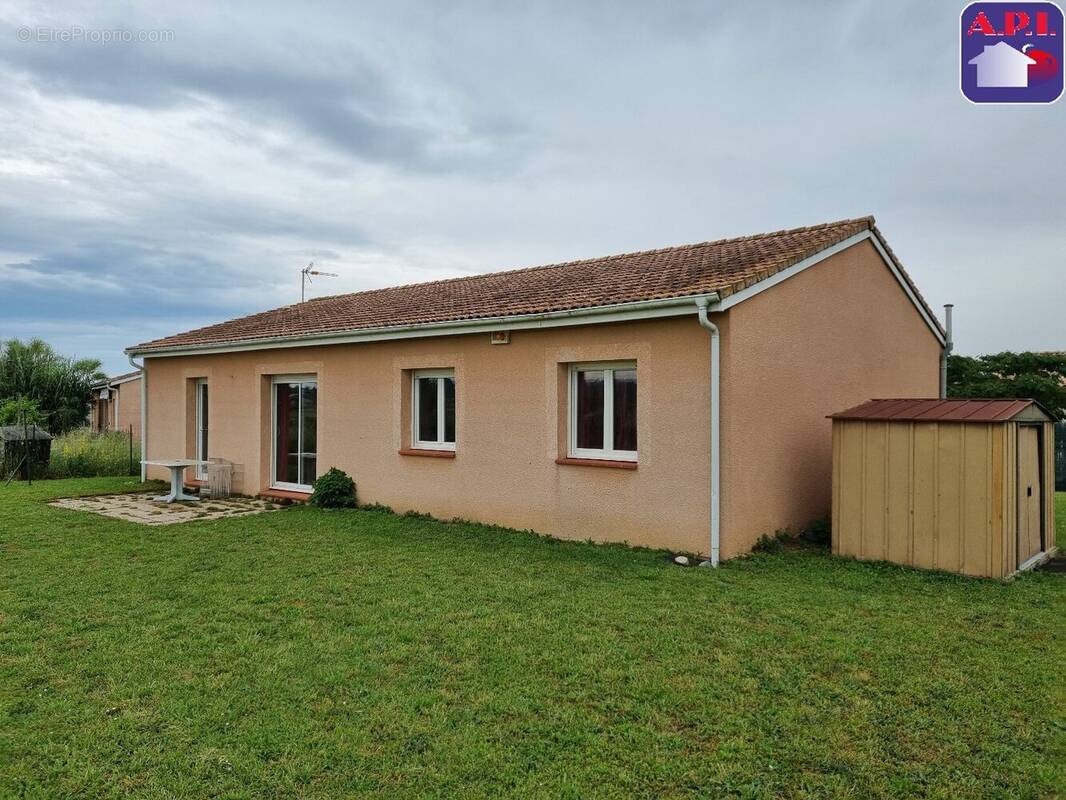 Maison à SAVERDUN