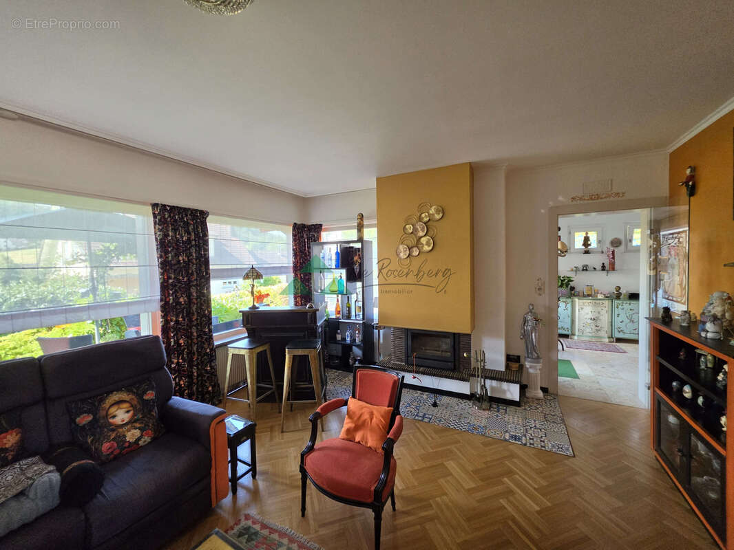 Maison au pied du château 5 pièces - photo 16