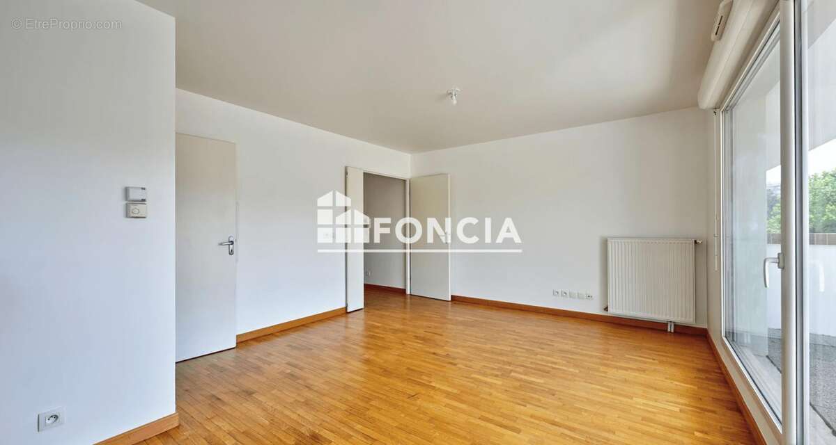 Appartement avec terrasse et jardin - photo 3