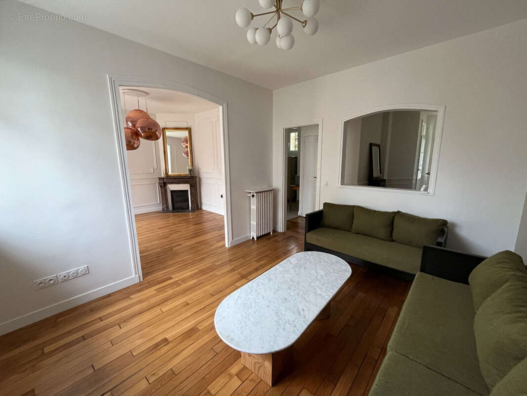 Appartement Chaville 4 pièce(s) 80 m2 terrasses jardin - photo 2