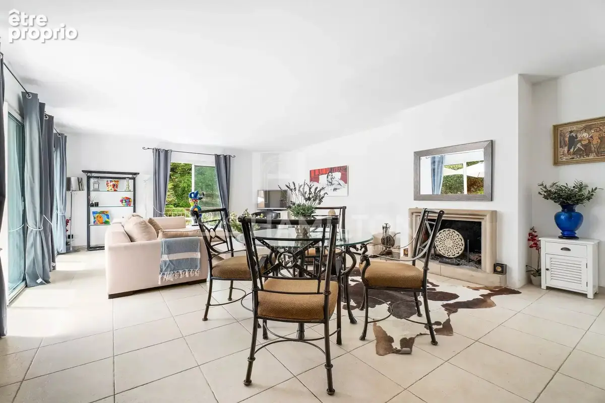 Villa de prestige au sein d’un domaine privé d’exception avec vue panoramique - photo 7