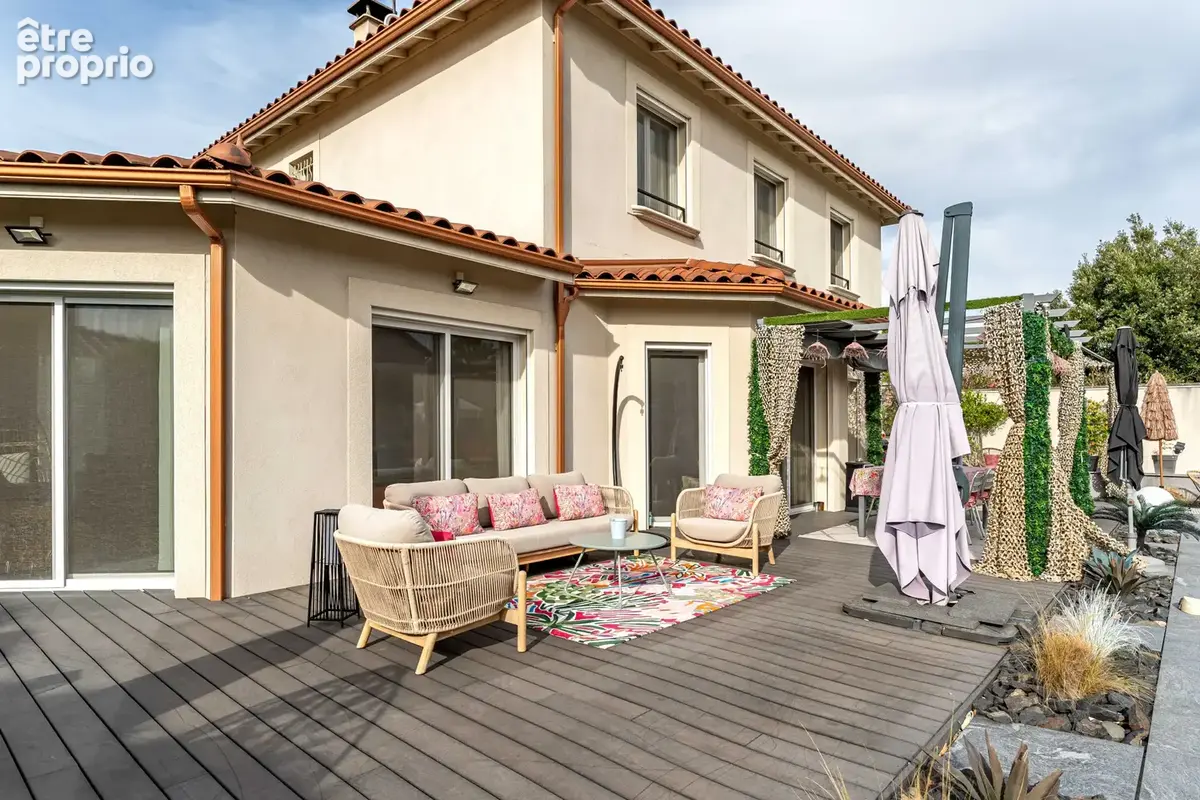 Ste Foy Maison familiale avec piscine - photo 4