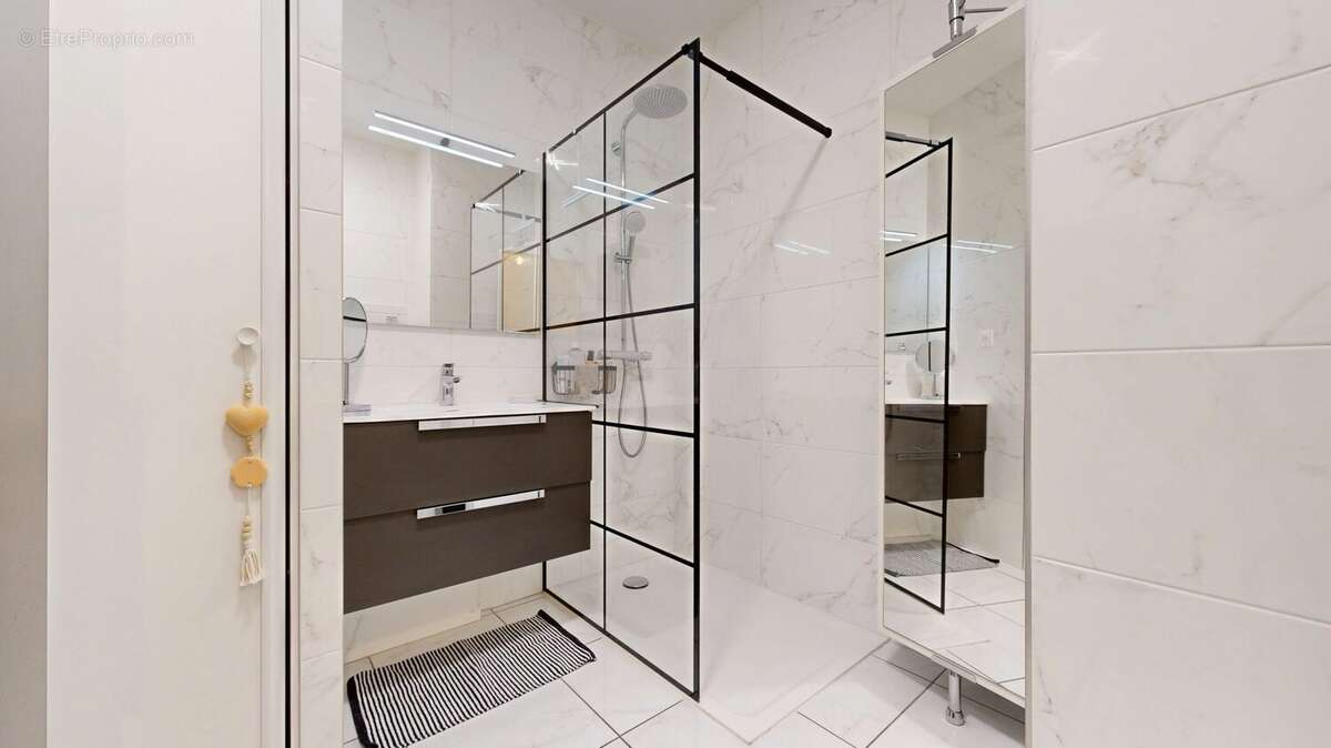 Appartement à LYON-3E