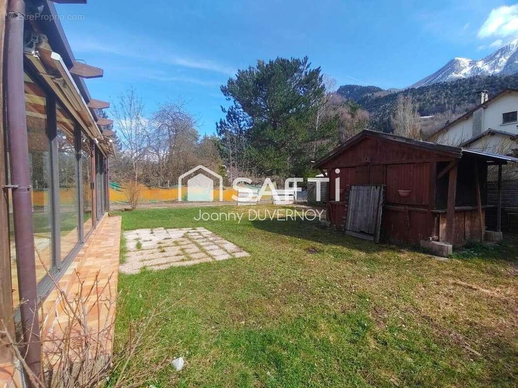 Maison 131 m² à Saint-Jean-Saint-Nicolas  - photo 9