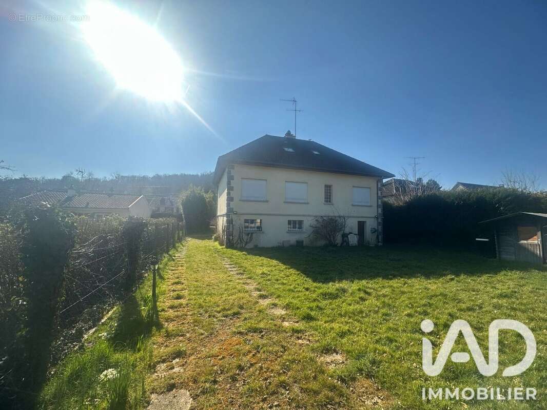 Maison 185 m² à Mortefontaine-En-Thelle  - photo 7