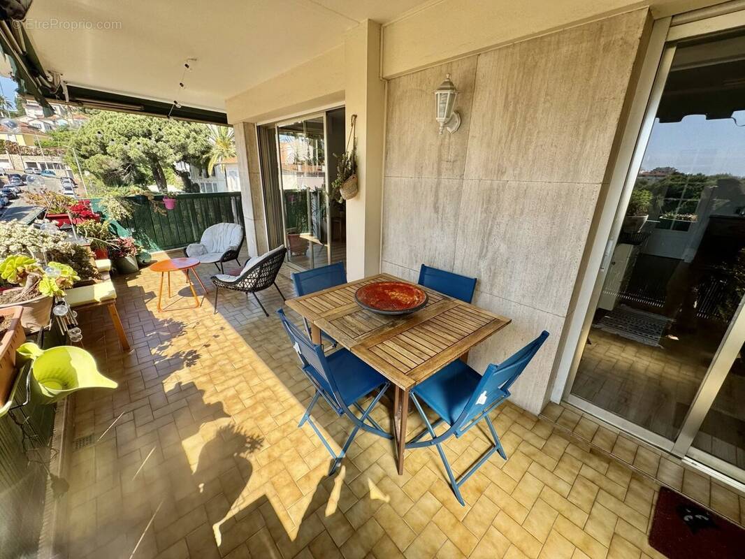 Appartement à CANNES