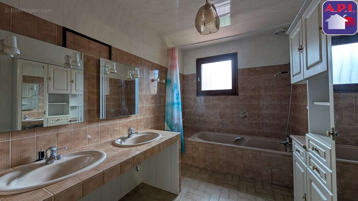 Maison à CASTANET-TOLOSAN