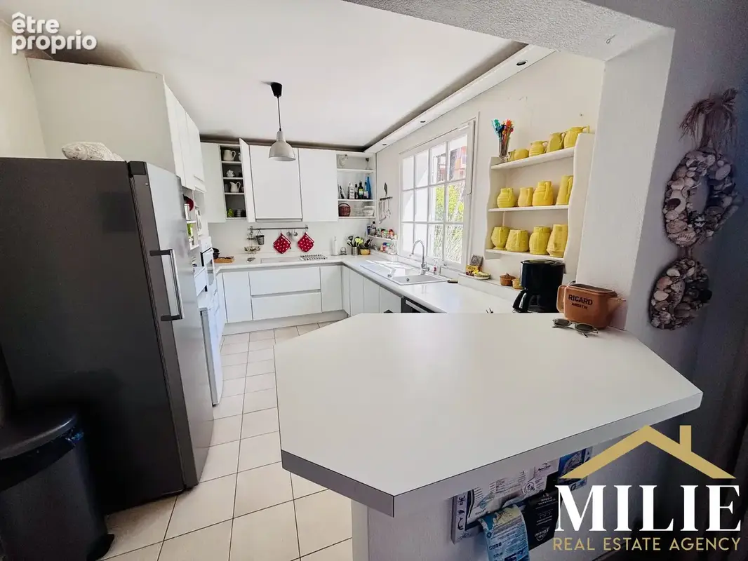 Maison 5 pièces 179 m² à vendre à Bandol (83150) - photo 9