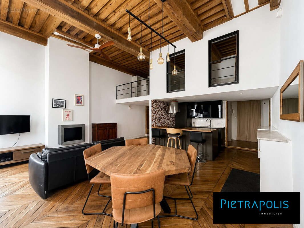 Appartement 63 m² à Lyon-1e  - photo 2