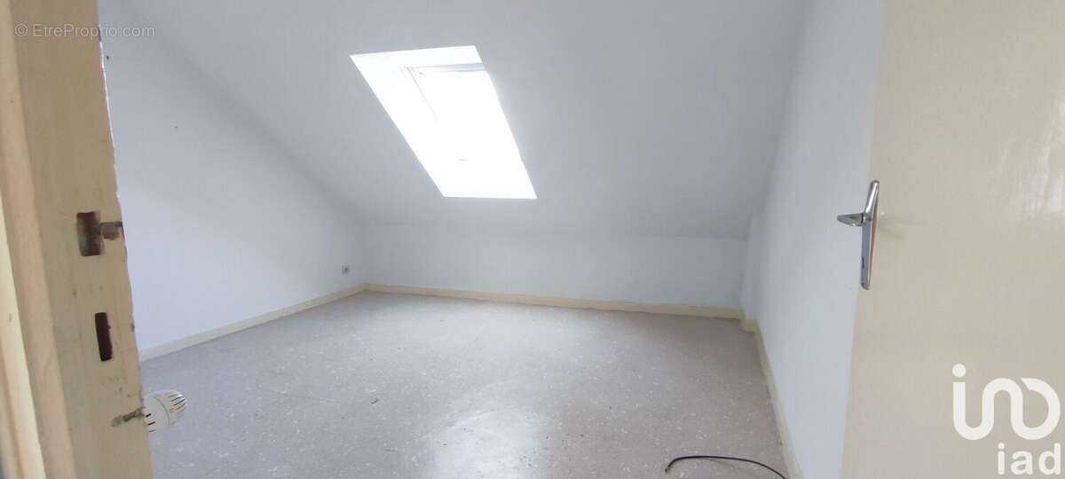 Appartement 108 m² à Beaumesnil  - photo 7