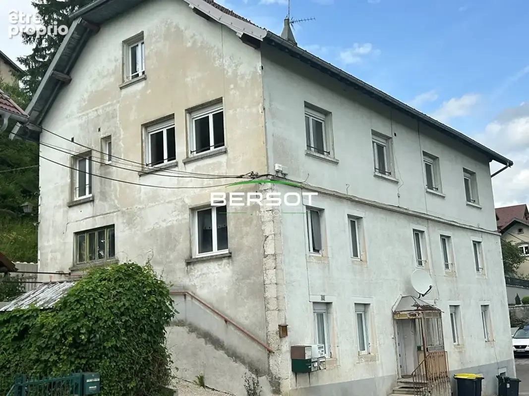 Appartement à MORTEAU