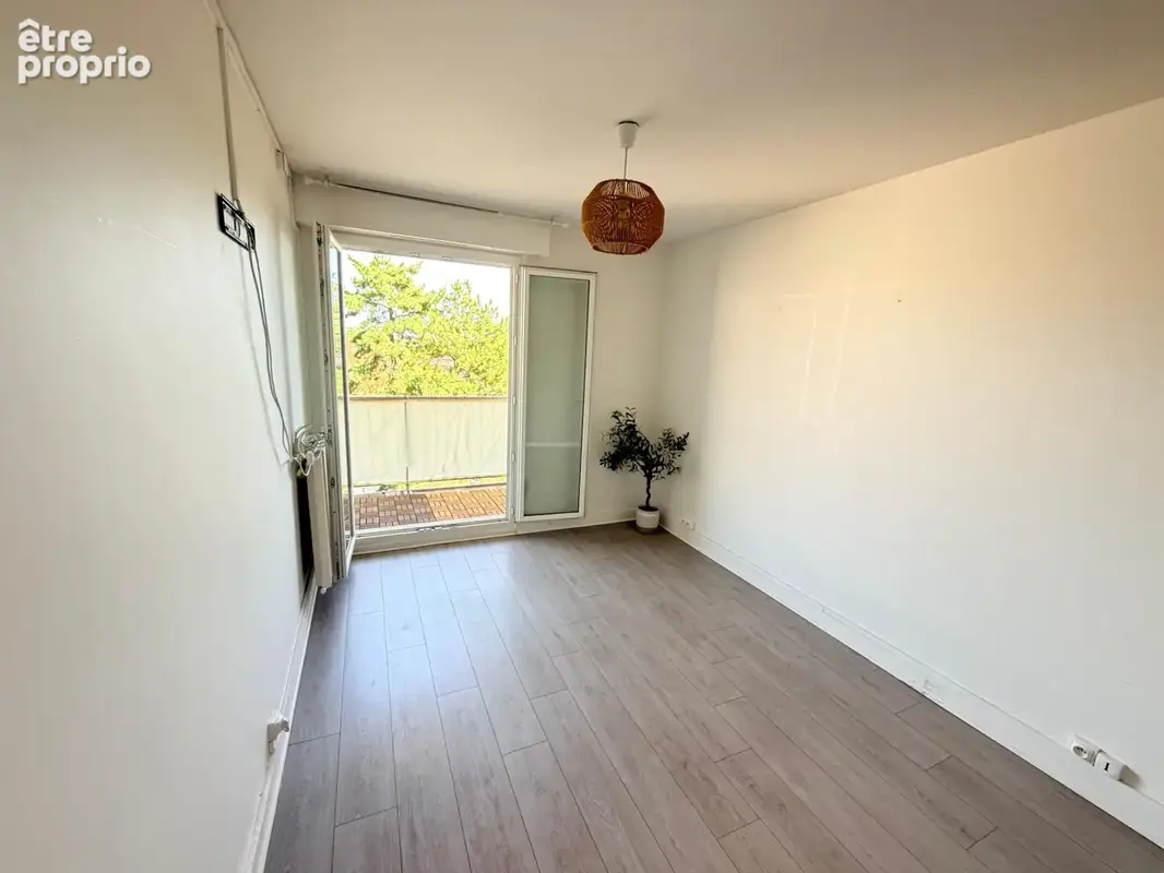 Appartement F3 65m2 - photo 2
