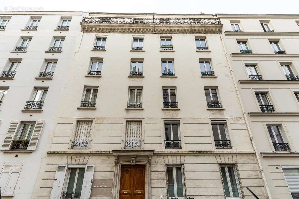Appartement à PARIS-12E