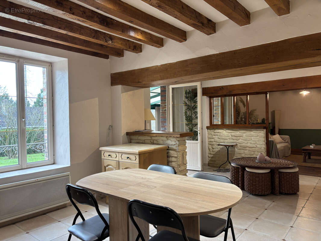 Maison à SAINT-LANGIS-LES-MORTAGNE