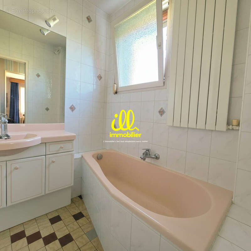 Maison 170 m² à Charleville-Mezieres  - photo 5