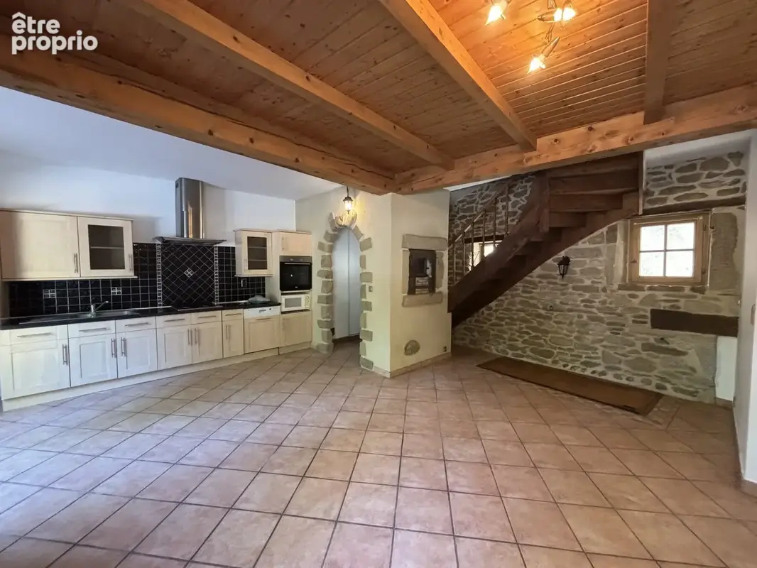 Maison 3 pièces 73 m² à vendre à Genissieux (26750) - photo 2