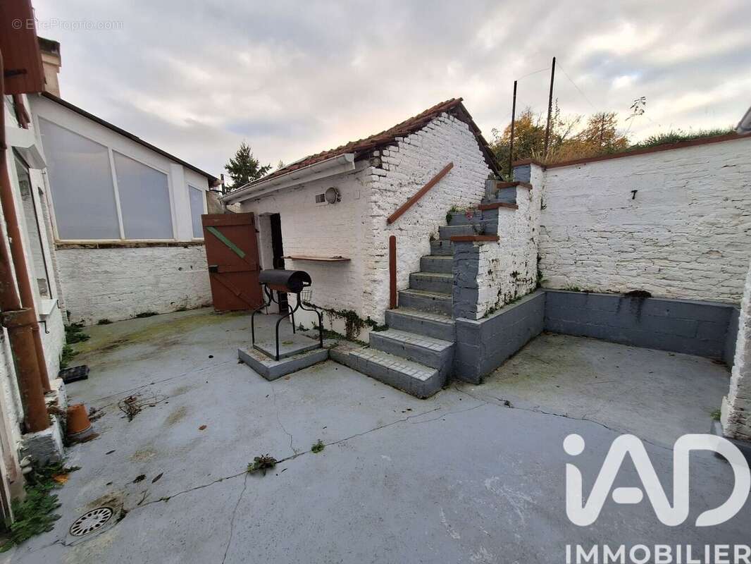 Photo 2 - Maison à VOUZIERS