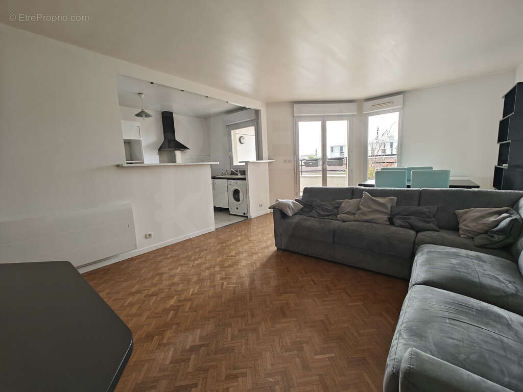 Appartement à SURESNES