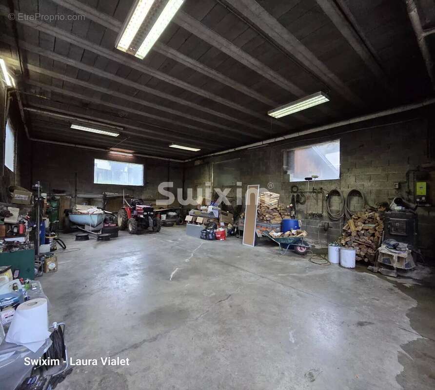 Maison à VAUX-SUR-POLIGNY