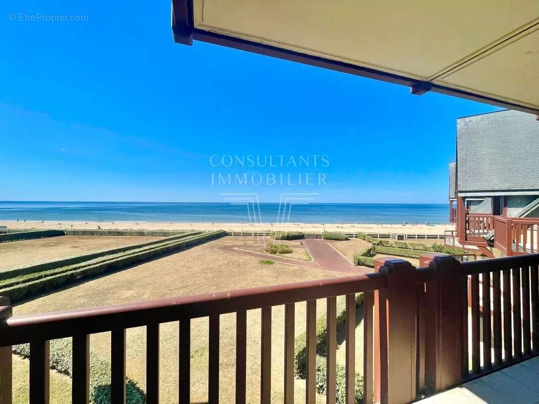 Appartement à DEAUVILLE