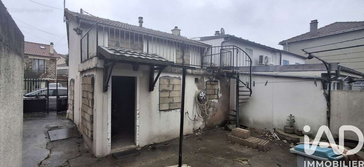 Photo 2 - Maison à NEUILLY-PLAISANCE