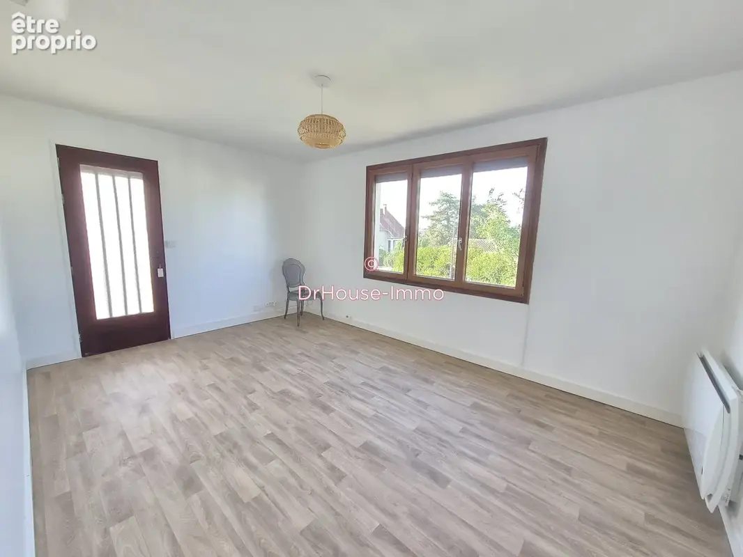 Maison 10 pièces 185 m² à vendre à Les Mureaux (78130) - photo 9
