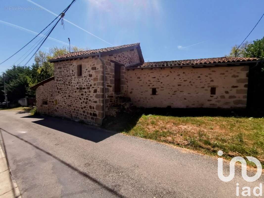 Photo 2 - Maison à VIAZAC