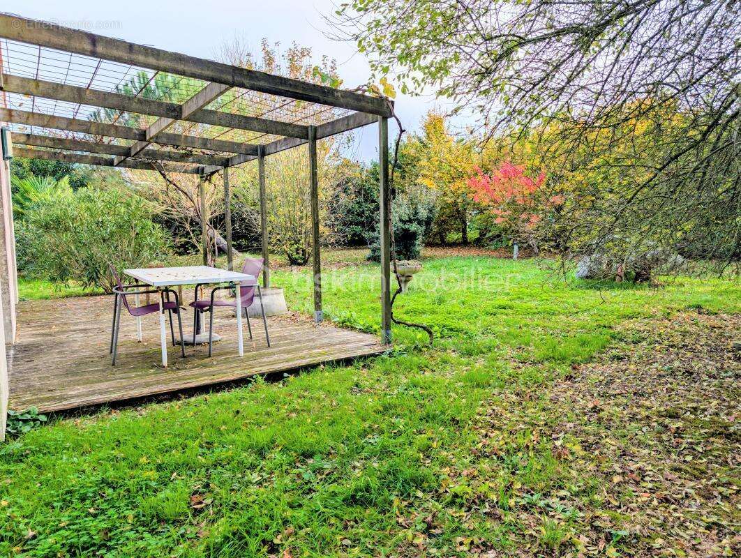 Maison à SAINT-AGNANT