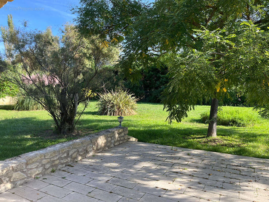 Maison 159m² à eyragues - photo 2