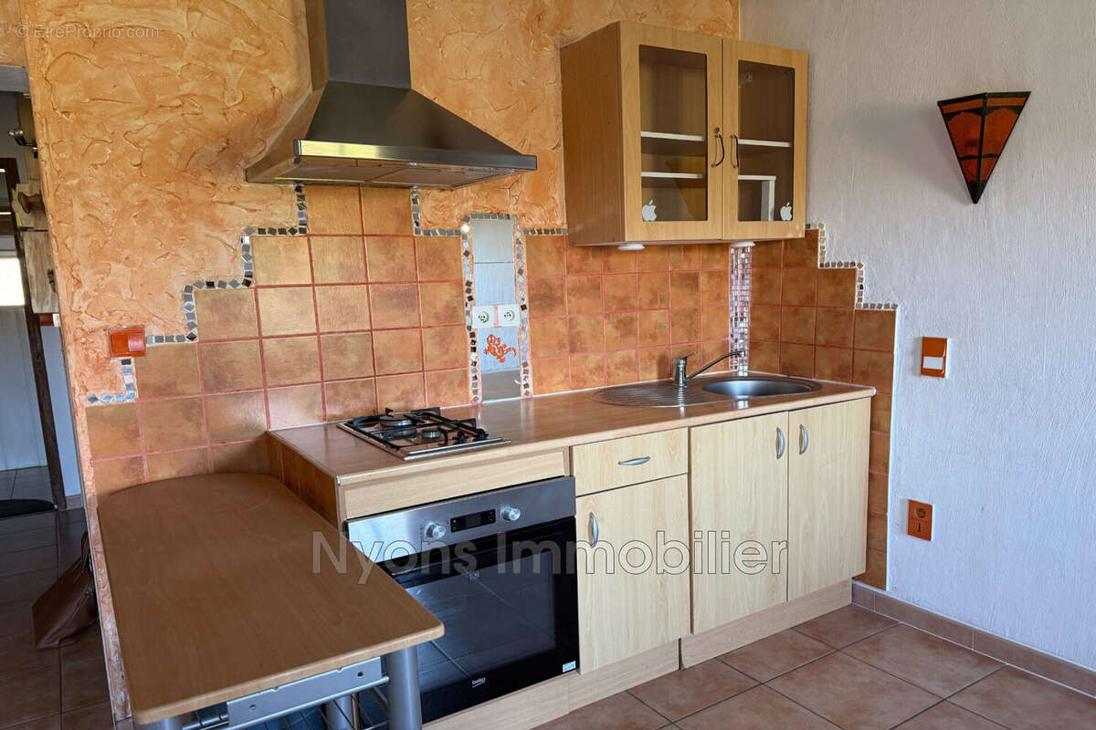 Appartement à AUBRES