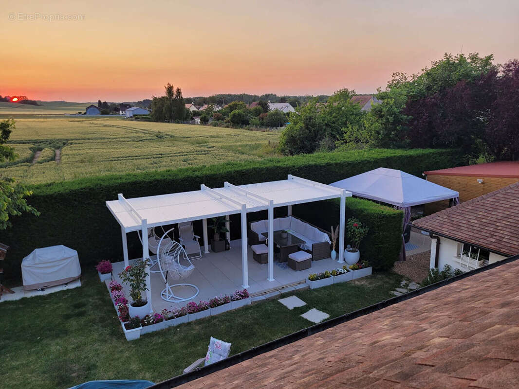 Maison à BAILLEAU-ARMENONVILLE