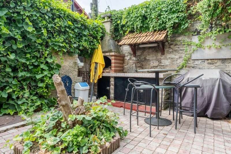 Maison à vendre 9 pièces AUBERVILLIERS (93) - photo 13