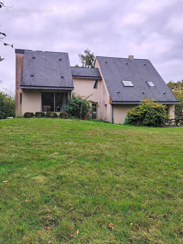 Maison à THURY-HARCOURT