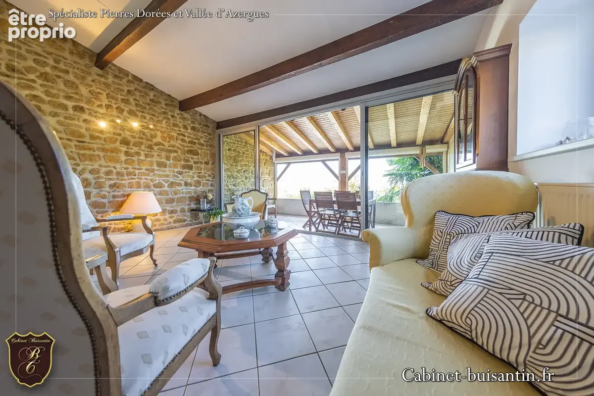Propriété en Pierres-Charme, volumes et vue imprenable - photo 8