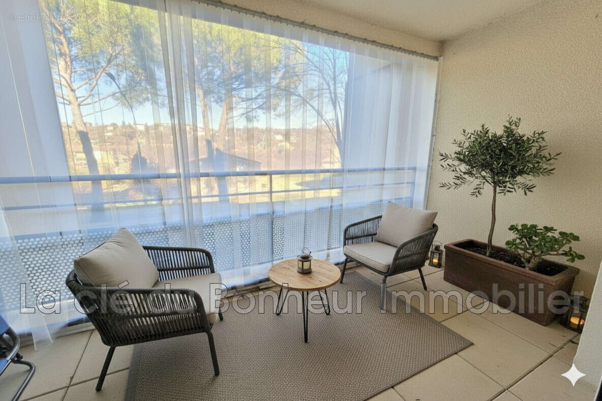 Appartement à VALENSOLE