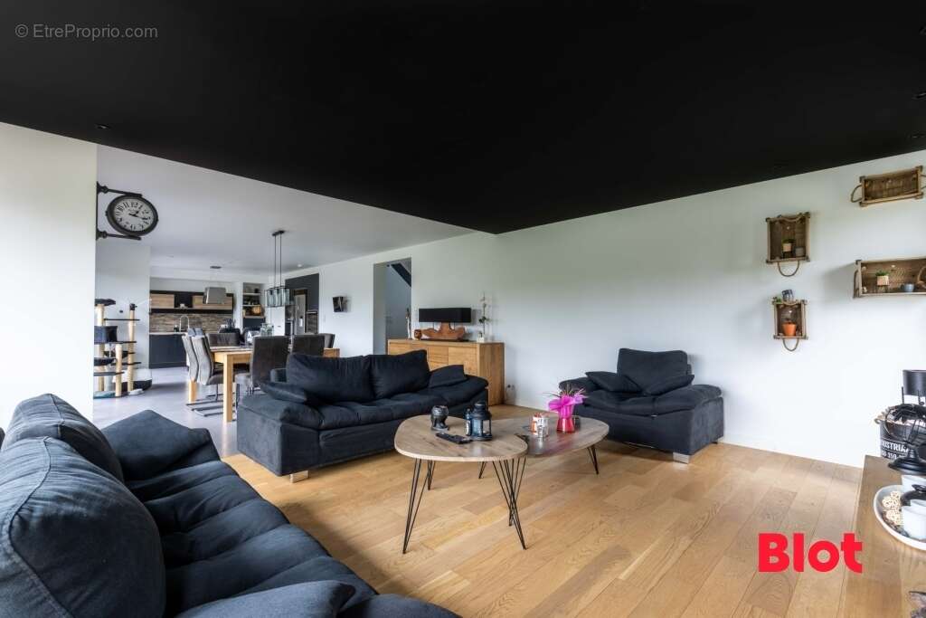 Maison à BREAL-SOUS-MONTFORT