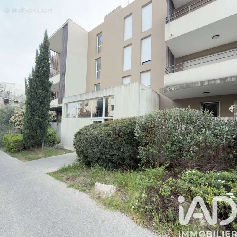 Photo 2 - Appartement à JUVIGNAC