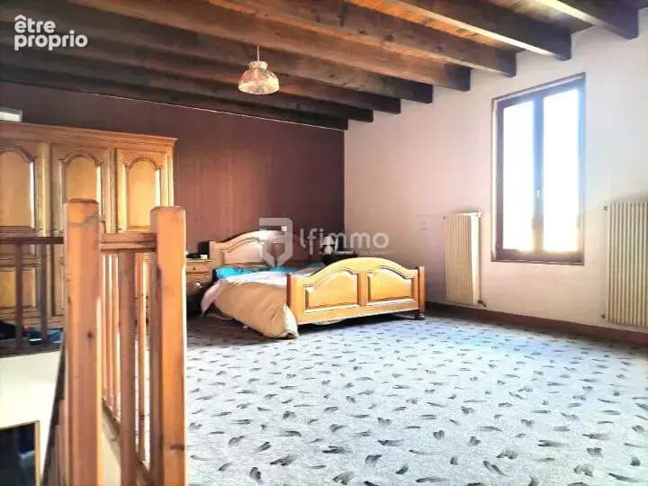 Maison en pierre avec fort potentiel – 212 m² habitables - photo 7