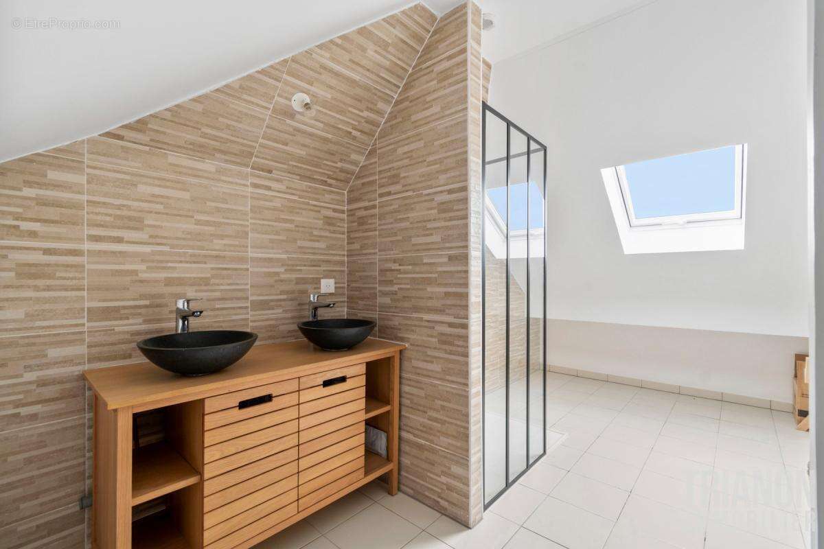 Maison à VILLEPREUX