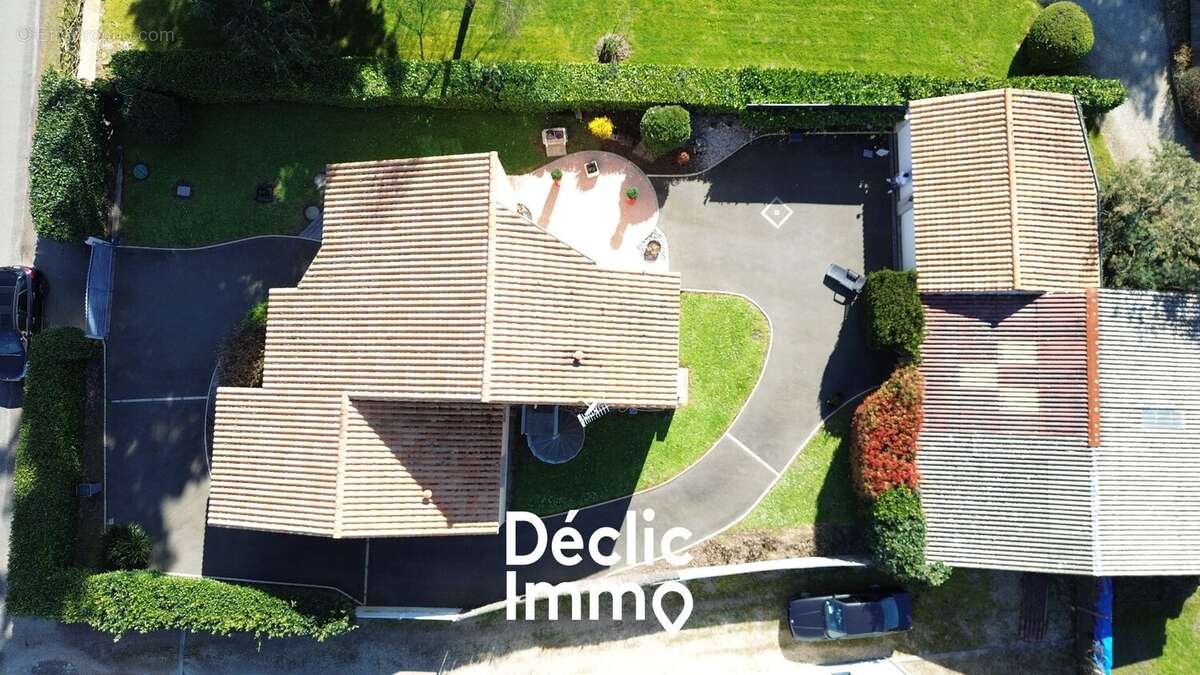 Maison à VENANSAULT