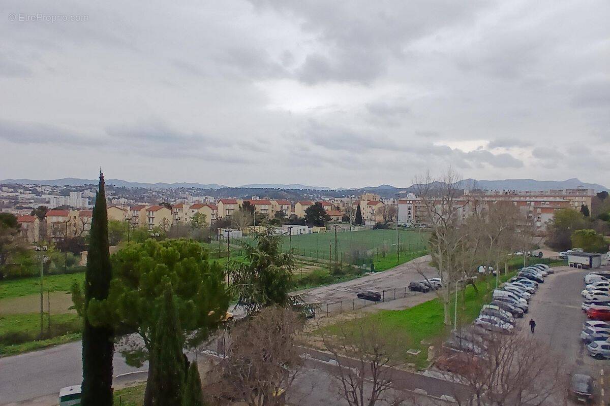 Appartement à MARSEILLE-11E