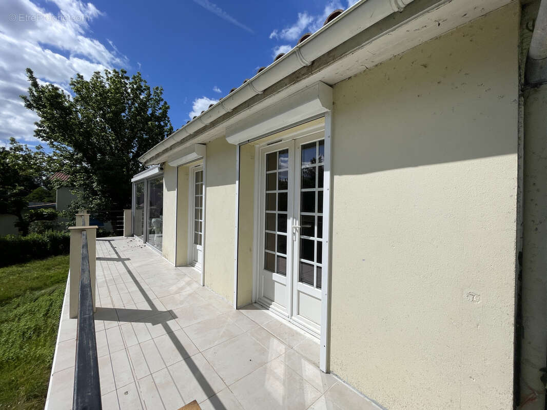 Maison à SAINTE-MARTHE