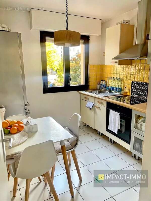 Appartement à LEVALLOIS-PERRET