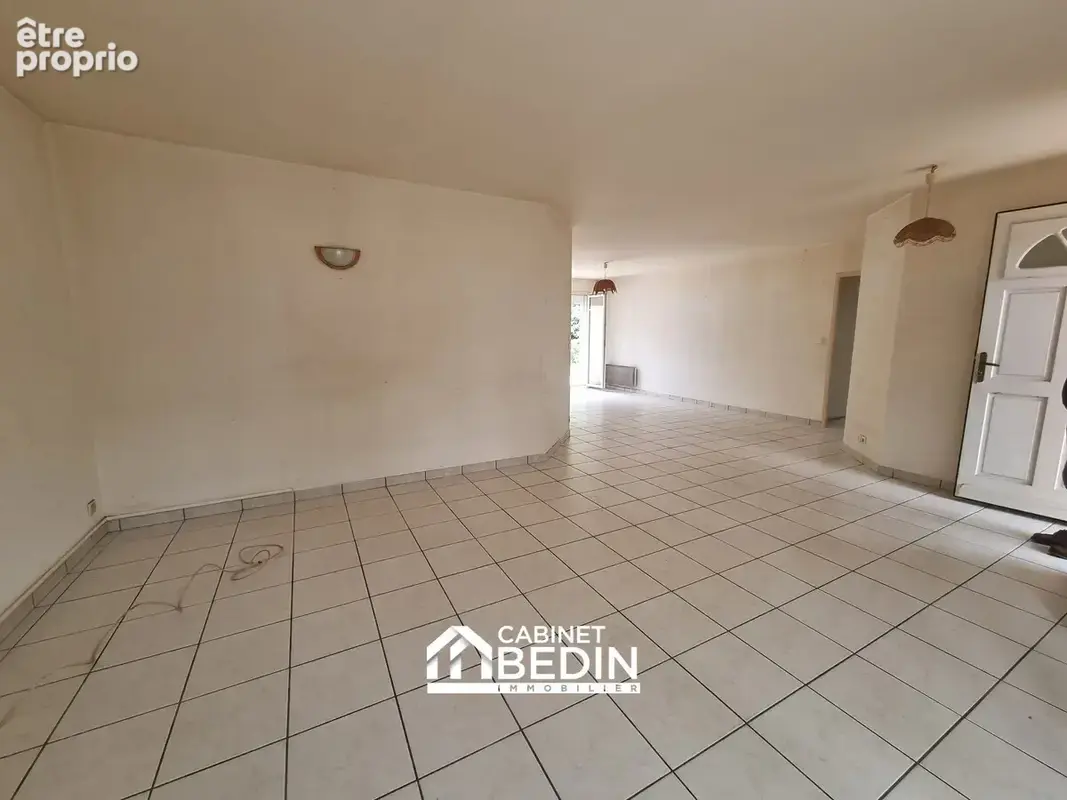 Maison 5 pièces 120 m² à vendre à Les Billaux (33500) - photo 3