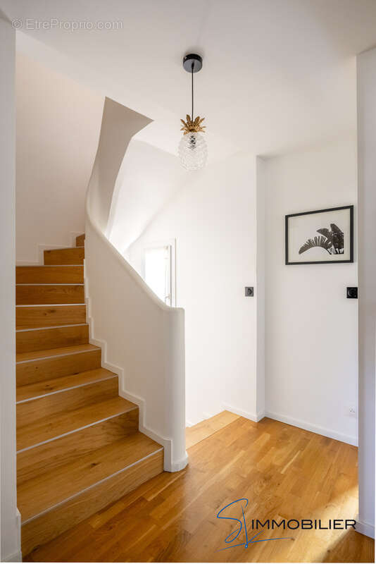 Maison à MARSEILLE-6E