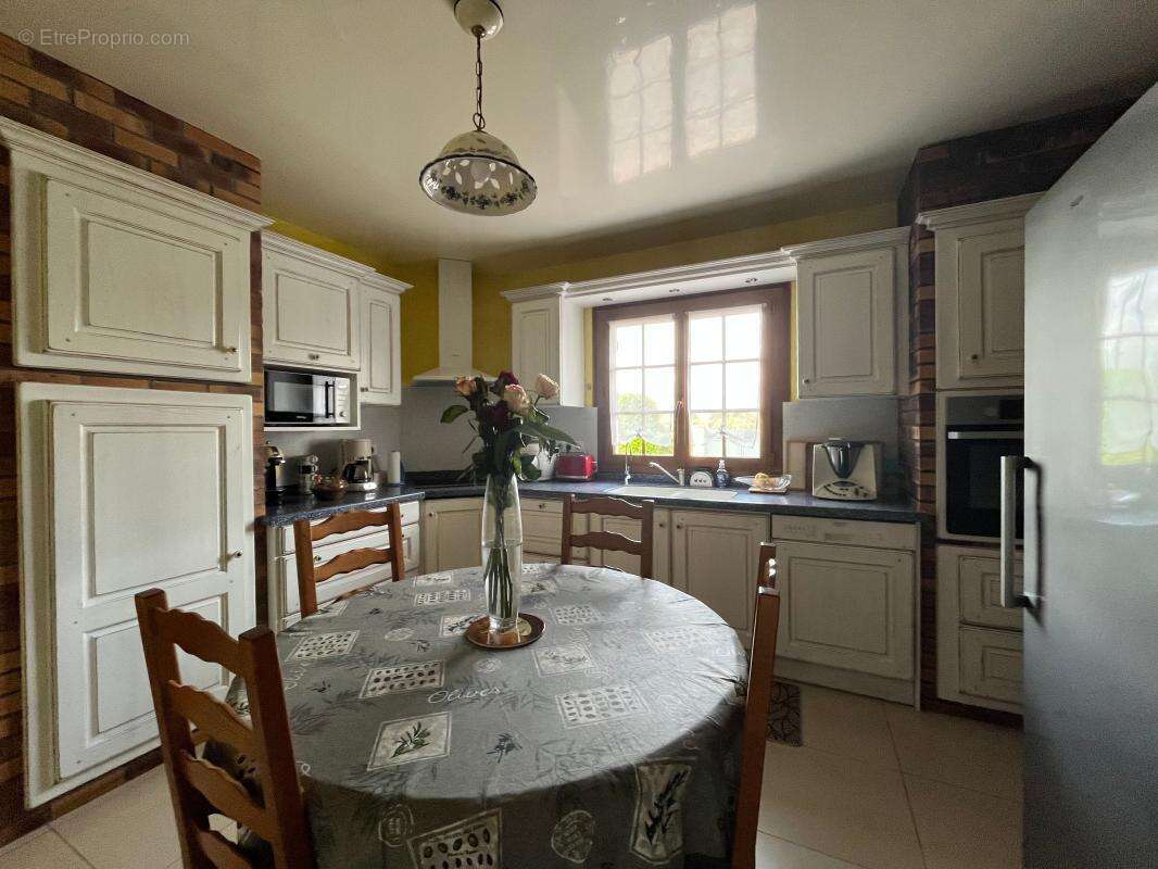 Maison à BIEVILLE-QUETIEVILLE